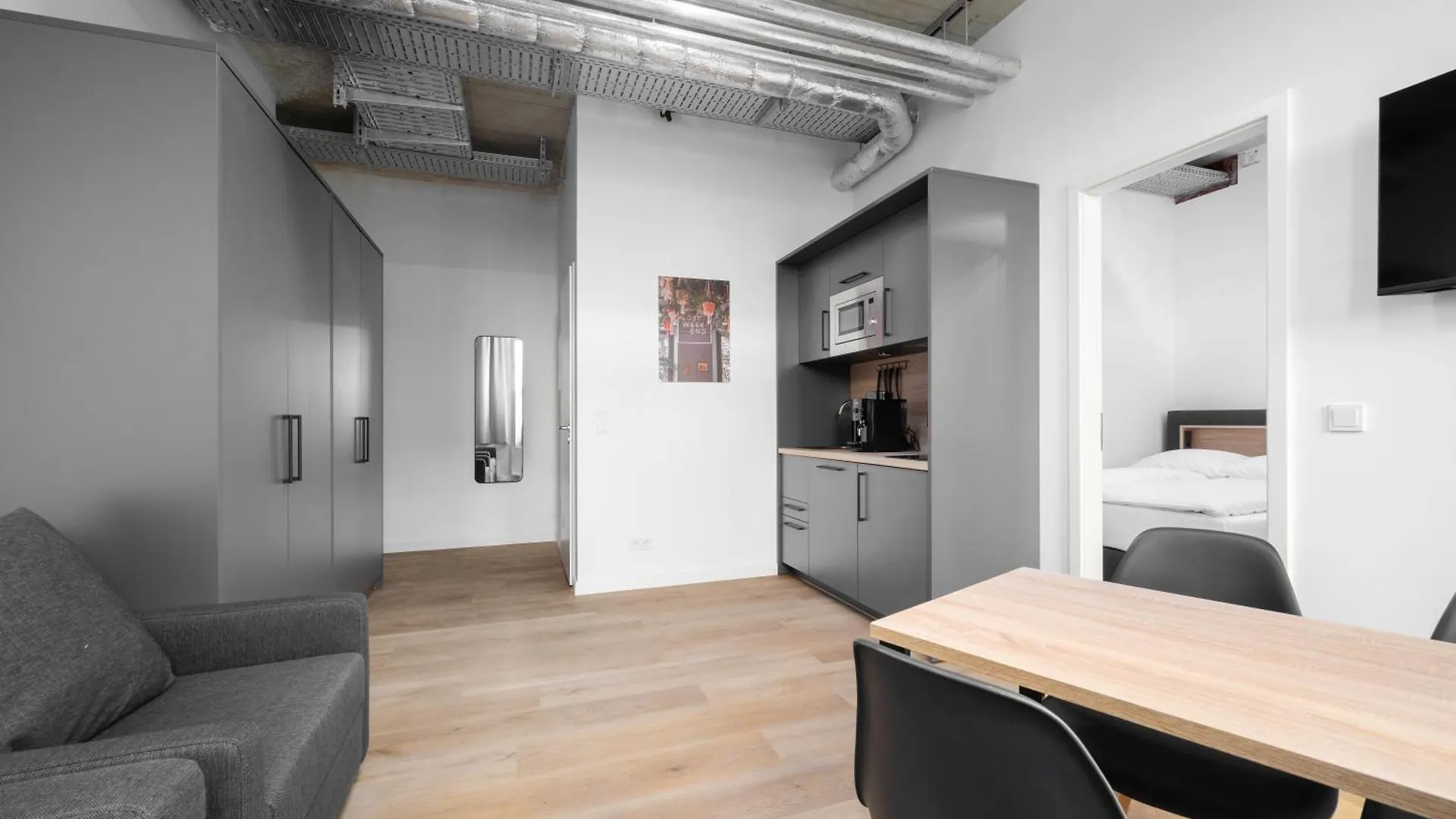 Homaris Apartments Isartor Munich