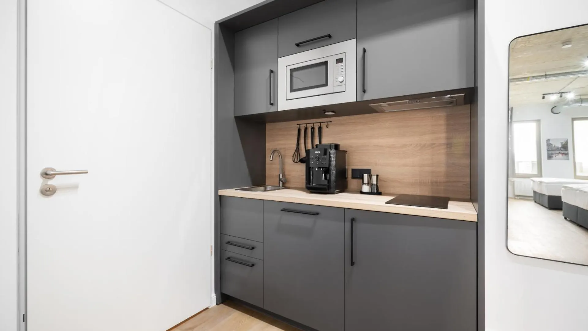 Aparthotel Homaris Apartments Isartor Munich