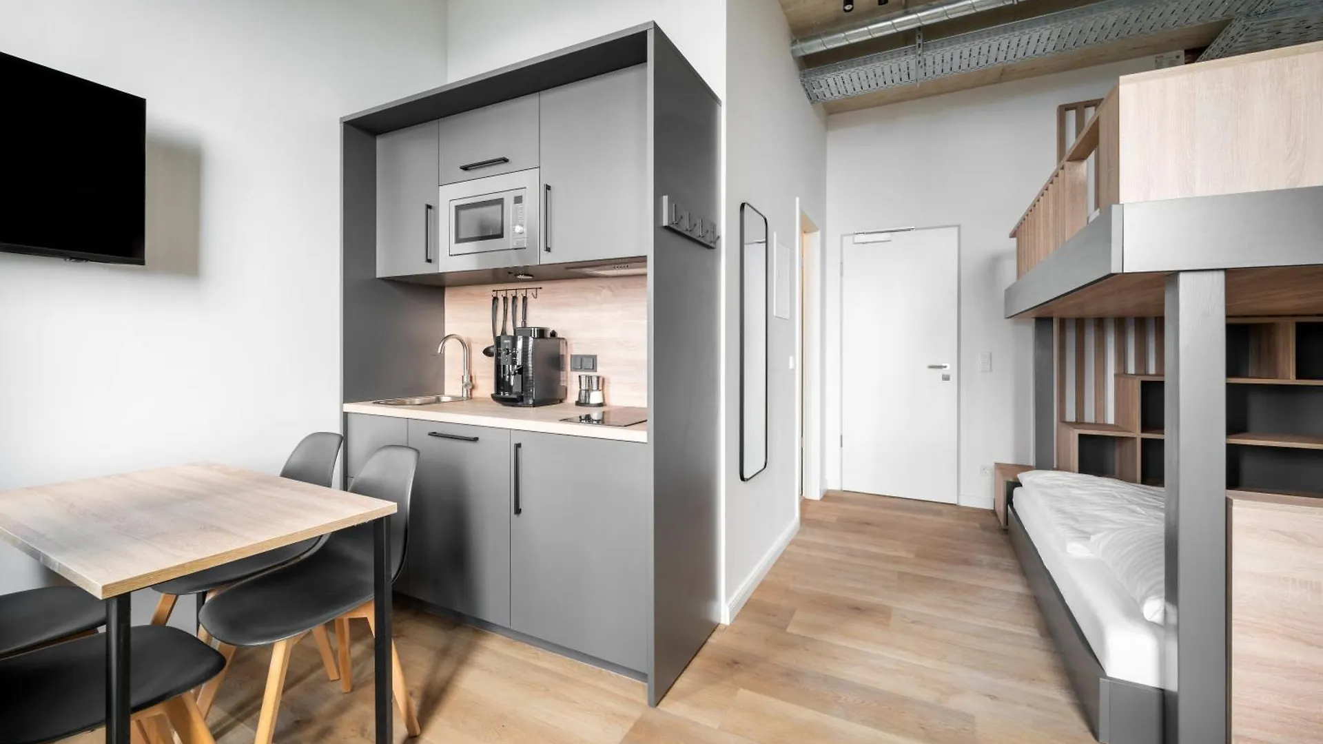 Aparthotel Homaris Apartments Isartor Munich
